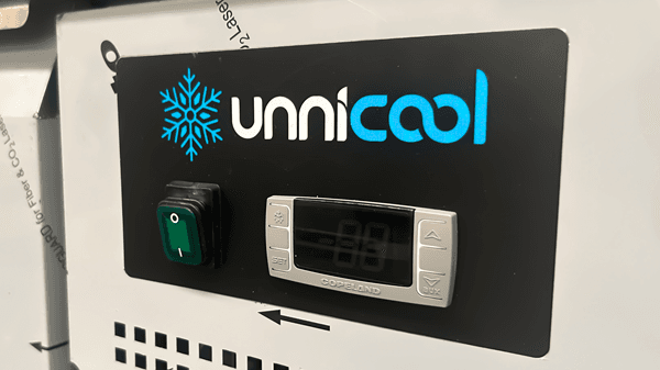 Refrigerated Counter | Low Model | 3 Drawers (1/1 GN) | 1610x700x600(h)mm thumbnail 4