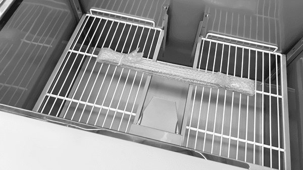 Saladette with glass top | 2 doors | Static cooling | 90x70x85(h)cm thumbnail 5