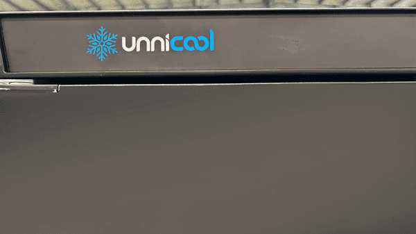 Freezer Cabinet BLACK | 600L | -18°C to -23°C | Static Cooling thumbnail 4