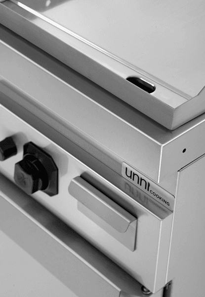 Griddle plate Gas– Smooth – G70GP10+C-K thumbnail 4