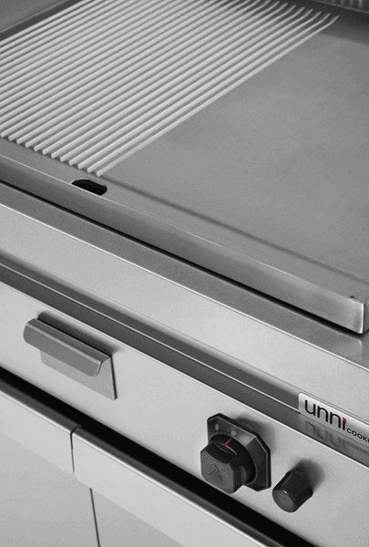 Griddle plate Gas– 1/2 Smooth + 1/2 Grooved - G70GP20+GS-K thumbnail 5