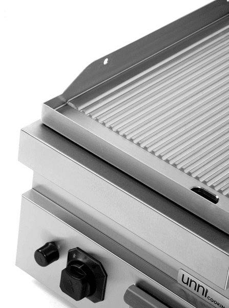 Griddle plate Gas– Grooved/Chrome – G70GP10B+GC thumbnail 5